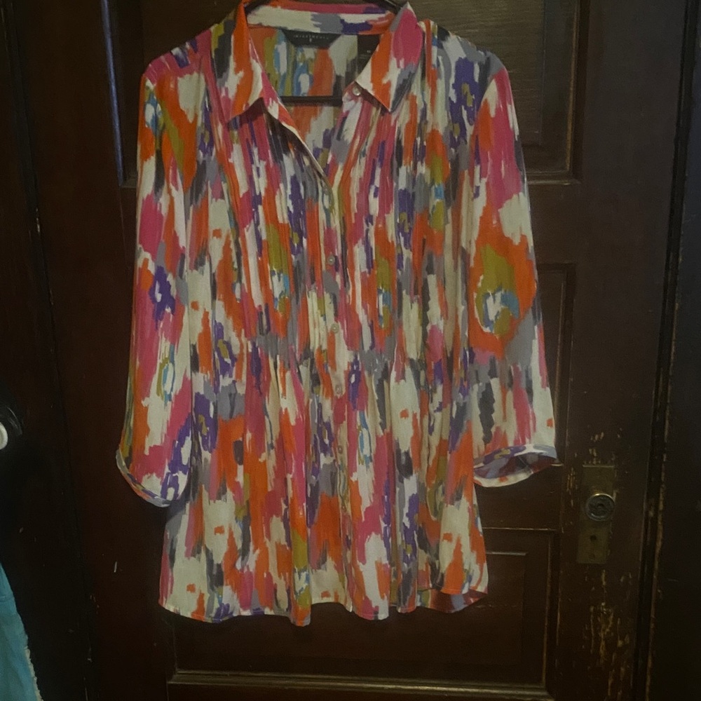 Investments Multicolor Abstract Blouse. Soft and flowing